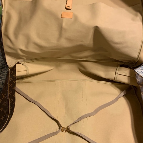 Louis Vuitton Zip Around square size 70 luggage - Picture 5 of 11